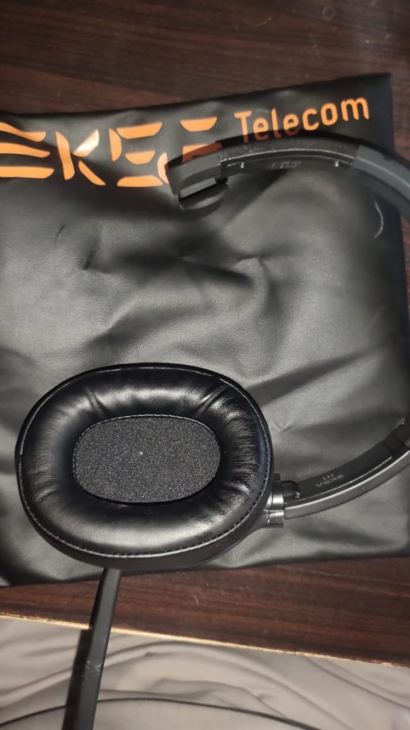 EKSA H1 Wireless Trucker Headset Review